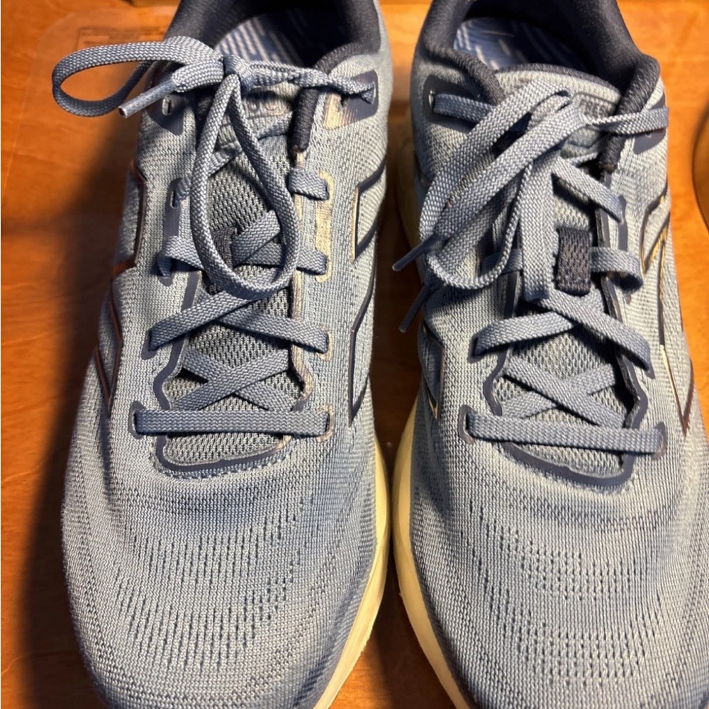 New Balance Light Blue Running Shoes-680-V8- M680CS8- Running -Brand New